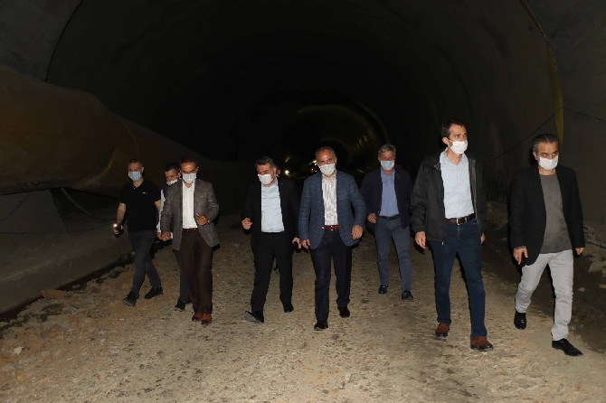 salarha-tunelinde-calismalar-devam-ediyor-(2).jpg