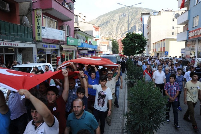 salih-huseyin-parca’nin-cenazesi-artvin’de-defnedildi-(5).jpg