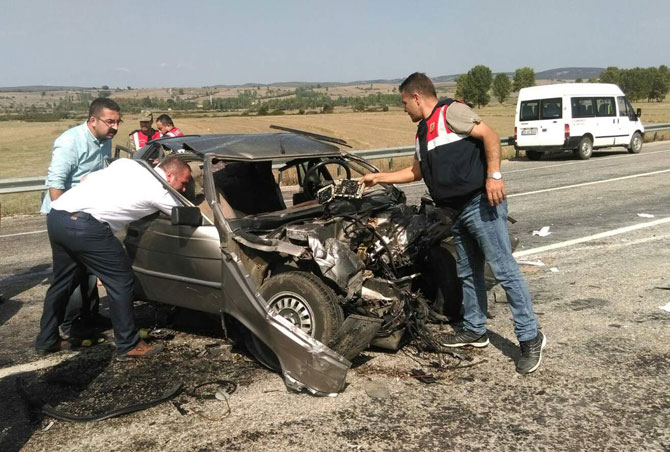 samsun’da-trafik-kazasi-2-olu,-5-yarali.jpg samsun’da-trafik-kazasi-2-olu,-5-yarali.jpg