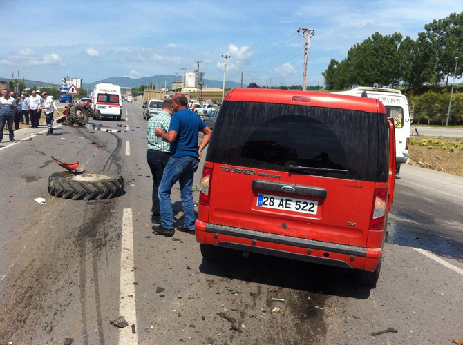samsunda-trafik-kazasi-1-olu,-1-yarali-2.jpg samsunda-trafik-kazasi-1-olu,-1-yarali-2.jpg