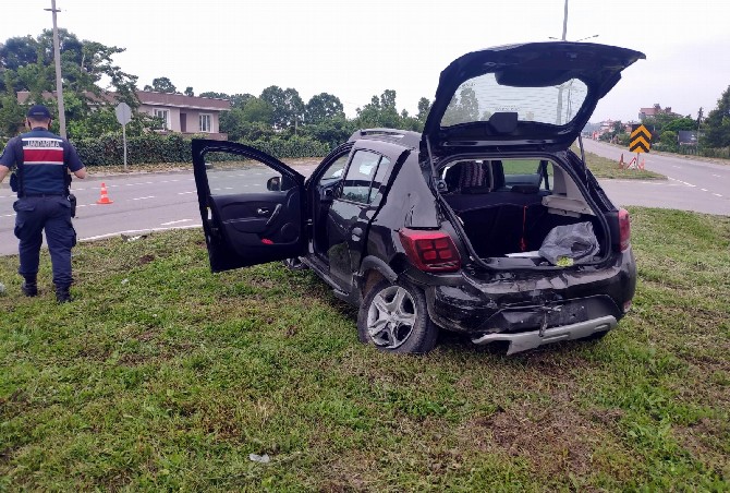 samsunda-trafik-kazasi-6-yarali-2-001.jpg