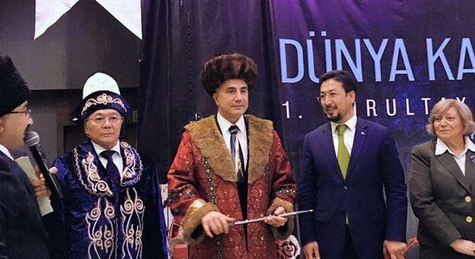 sedat-peker’e-“turk-dunyasi-hakan”i-unvani-verildi-(10).jpg