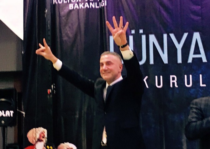 sedat-peker’e-“turk-dunyasi-hakan”i-unvani-verildi-(13).jpg