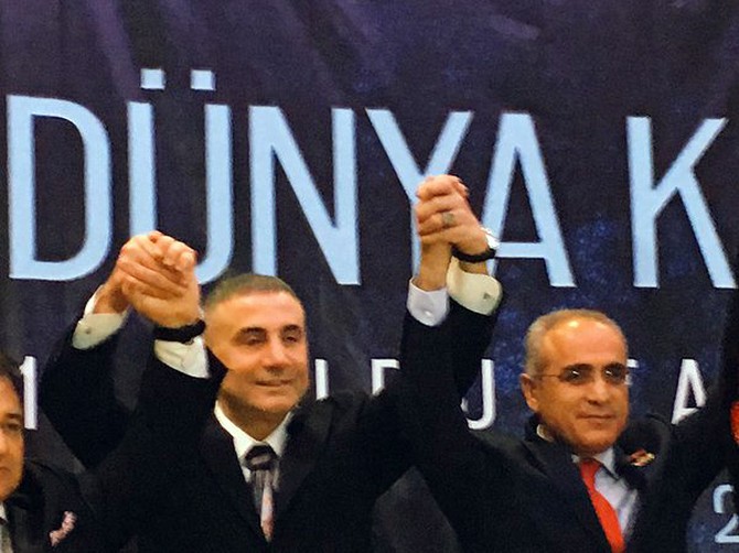 sedat-peker’e-“turk-dunyasi-hakan”i-unvani-verildi-(16).jpg