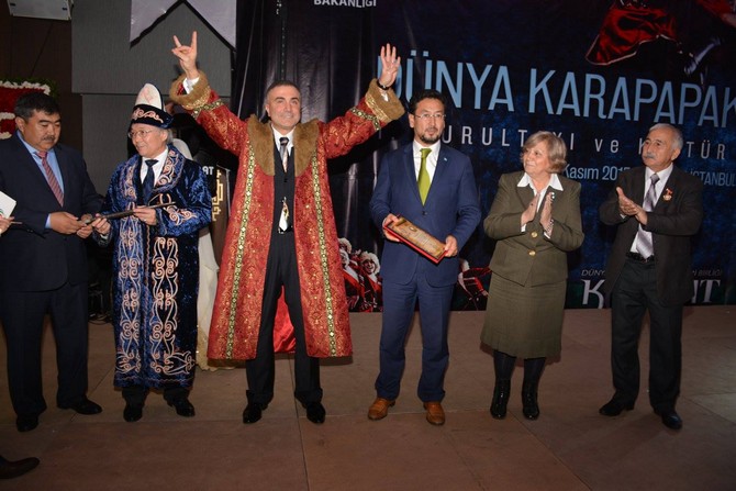 sedat-peker’e-“turk-dunyasi-hakani-unvani-verildi-(3).jpg