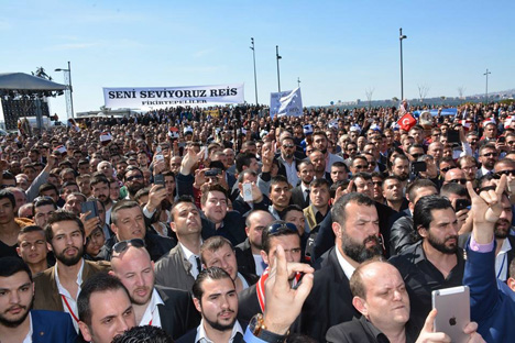 sedat-peker-miting-1.jpg