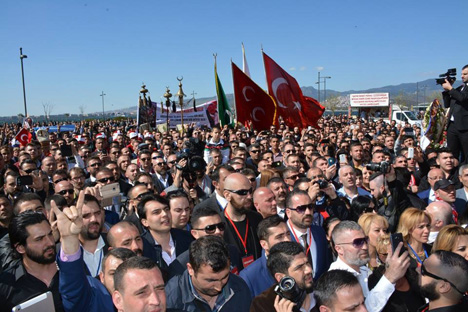 sedat-peker-miting-3.jpg