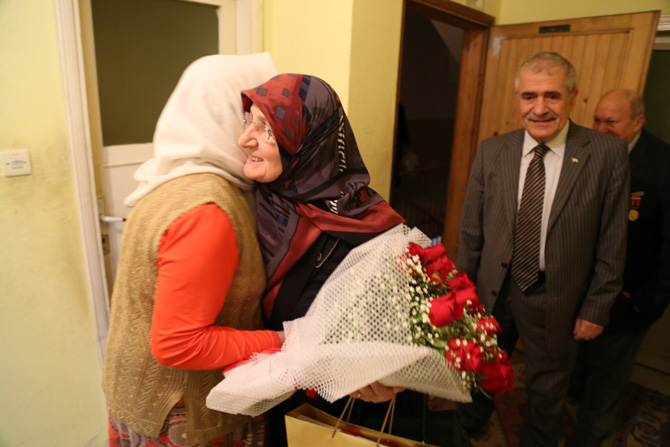 sehit-anneleri-unutulmadi1.jpg sehit-anneleri-unutulmadi1.jpg