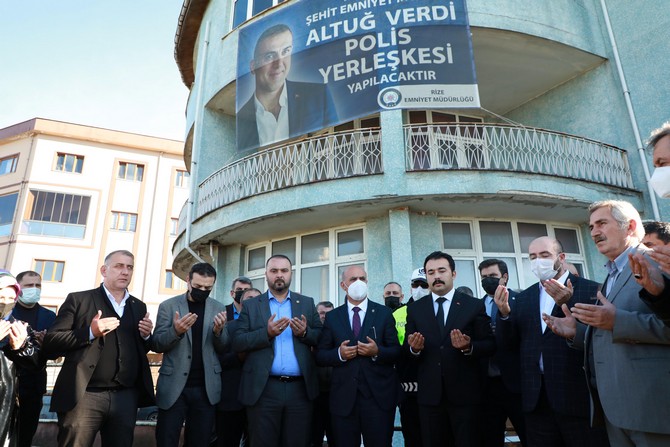 sehit-emniyet-muduru-altug-verdinin-ismi-rize-bolge-trafik-mudurlugunde-yasatilacak-2.jpg
