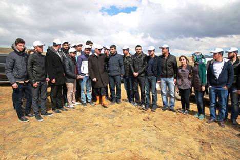 sehit-savci-kiraz-anisina-bayburt-universitesinde-hatira-ormani-olusturuldu--12.jpg sehit-savci-kiraz-anisina-bayburt-universitesinde-hatira-ormani-olusturuldu--12.jpg