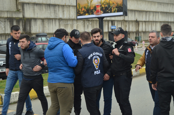 senol-gunese-trabzonda-tepki-trabzonu-sattin-3.jpg