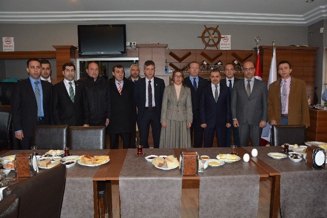 sinop’un-cocuk-acil-sorunu-cozuluyor.jpg sinop’un-cocuk-acil-sorunu-cozuluyor.jpg