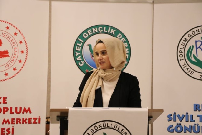 sivil-toplumda-kadin-temali-calistay-rize’de-gerceklesti-(13).jpg