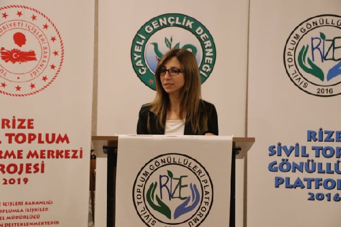 sivil-toplumda-kadin-temali-calistay-rize’de-gerceklesti-(3).jpg