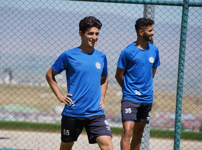 spor-toto-1-lig-ekiplerinden-caykur-rizespor-erzurum-kampini-tamamladi-5.jpg