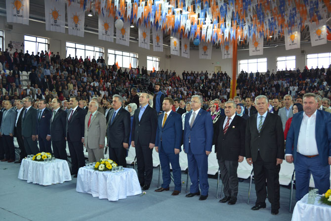 suleyman-soylu-rize-ak-parti-aday-tanitim-toplantisinda-3.jpg