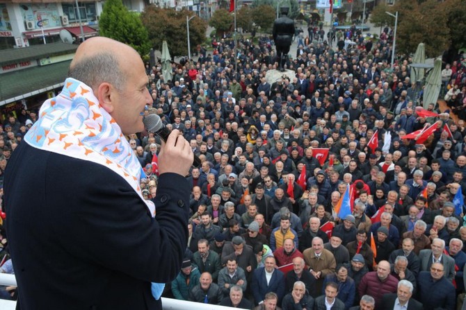 suleyman-soylu-rize-pazar-mitingi-(10).jpg