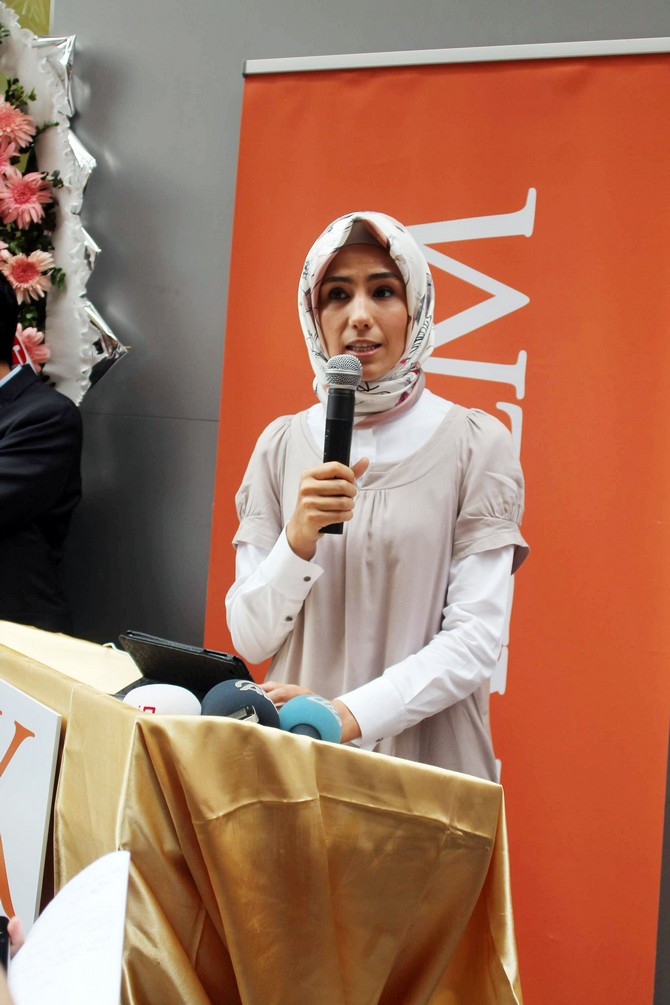 sumeyye-erdogan-trabzonda-kademin-acilisina-katildi-(1).jpg