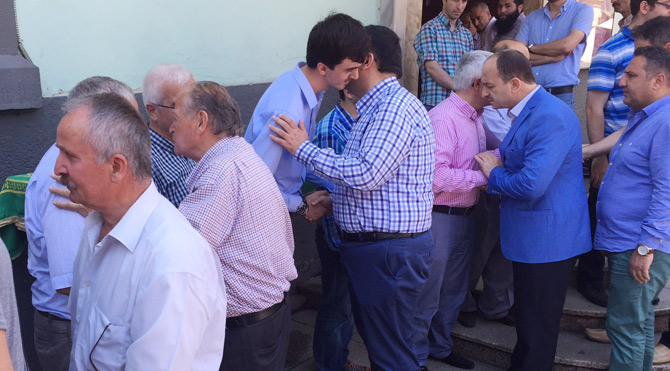 taha-toprak-001.jpg taha-toprak-001.jpg