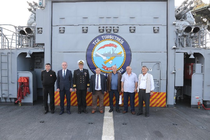 tcg-turgutreis-(f-241)-firkateyni-rize-limaninda-(7).jpg