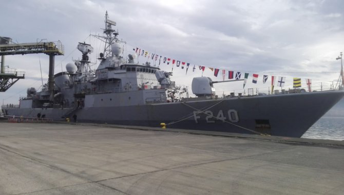tcg-yavuz-(f-240)-rize’de.jpeg