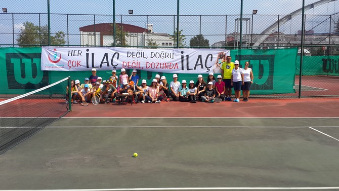 tenis-akilci-ilac-(4).jpg