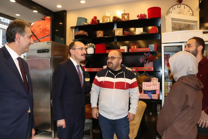ticaret-bakani-mus-trabzonun-bazi-ilcelerde-ziyaretlerde-bulundu-1.jpg