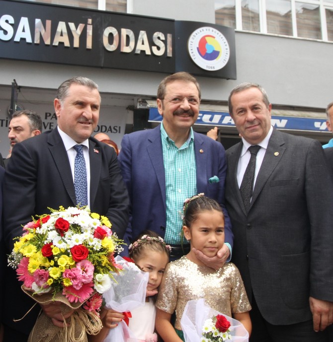 tobb-baskani-m.-rifat-hisarciklioglu-rize’de-(16).jpg