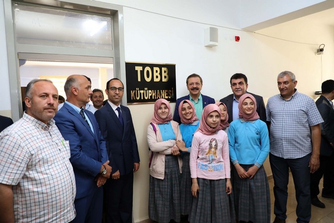 tobb-baskani-m.-rifat-hisarciklioglu-rize’de-(3).jpg