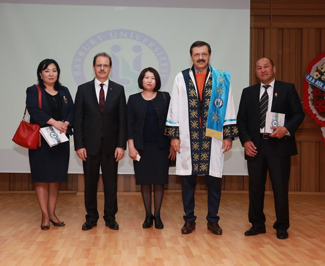 tobb-baskani-rifat-hisarciklioglu-bayburt-universitesinde10.jpg