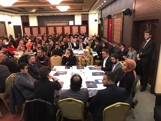 tobb-rize-genc-girisimciler-kurulu-onculugunde-1.-rize-genclik-calistayi-programi-duzenlendi.--(12).jpg
