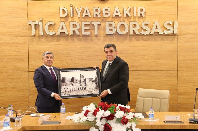 tobb-yonetim-kurulu-uyesi-rize-tso-baskani-saban-aziz-karamehmetoglu-diyarbakir-ticaret-borsasini-dtb-ziyaret-etti-3.jpg