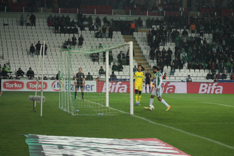torku-konyaspor-ile-kasimpasa.jpg