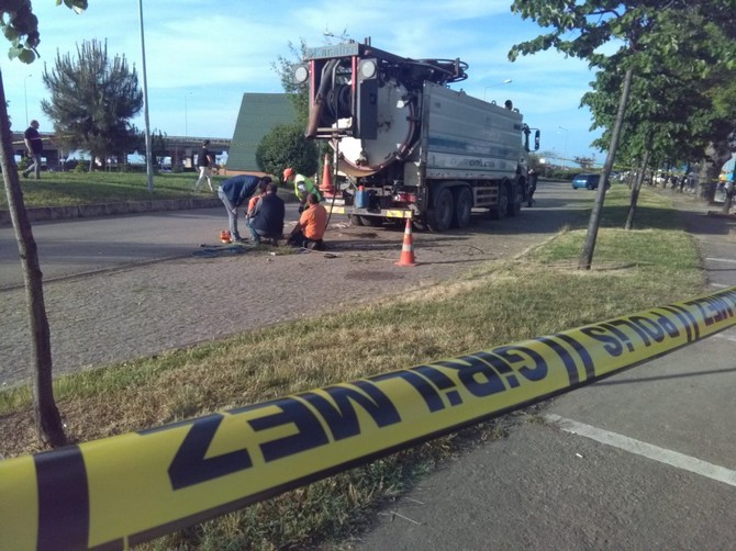 trabzon’da-bir-isci-kanalizasyonda-akintiya-kapilarak-kayboldu-(2).jpg
