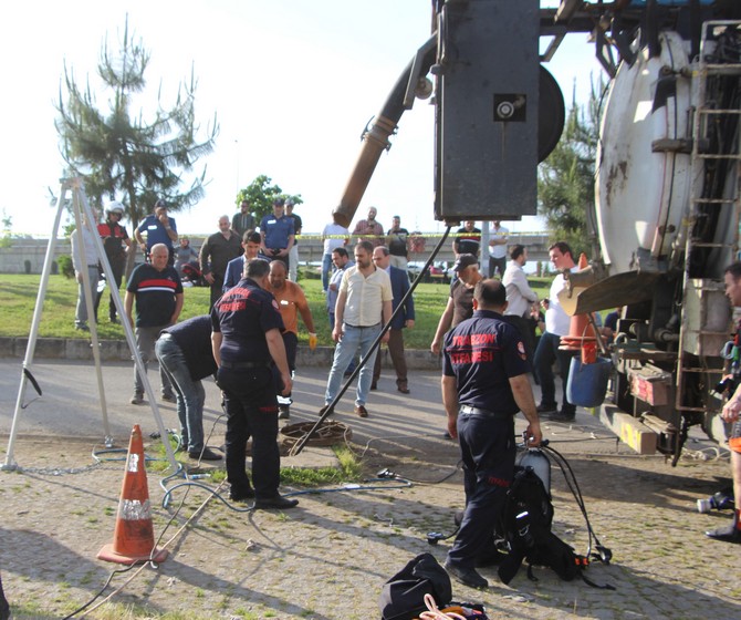 trabzon’da-bir-isci-kanalizasyonda-akintiya-kapilarak-kayboldu-(3).jpg