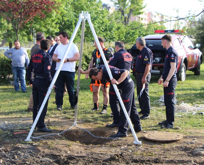 trabzon’da-bir-isci-kanalizasyonda-akintiya-kapilarak-kayboldu-(7).jpg