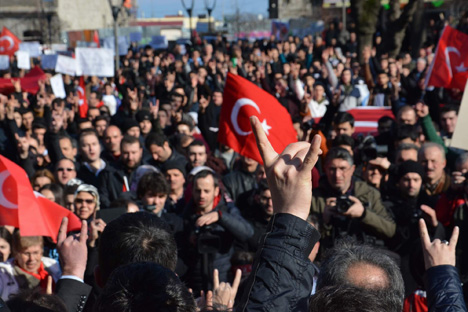 trabzon’da-firat-yilmaz-cakiroglu-icin-yuruduler-5.jpg