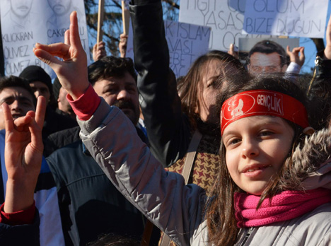 trabzon’da-firat-yilmaz-cakiroglu-icin-yuruduler-7.jpg