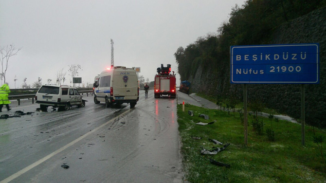 trabzon’da-ters-yola-giren-otomobil-kaza-yapti-1-olu,-3-yarali-3-001.jpg trabzon’da-ters-yola-giren-otomobil-kaza-yapti-1-olu,-3-yarali-3-001.jpg