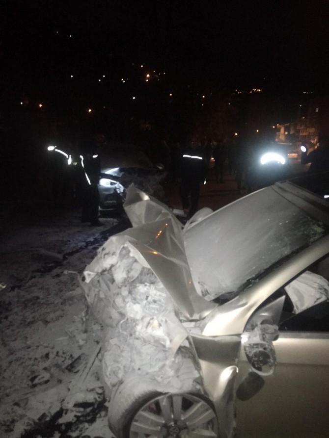 trabzon’da-trafik-kazasi-1-olu,-1-yarali-(2).jpg