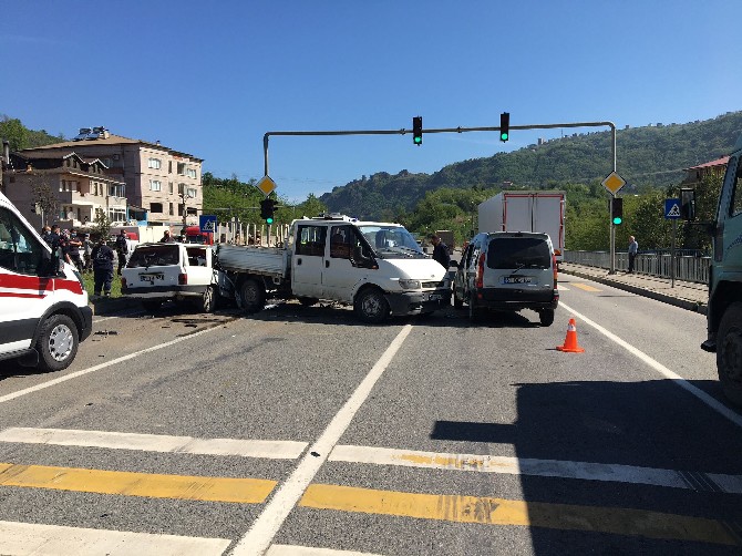 trabzon’un-macka-ilcesinde-meydana-gelen-trafik-kazasinda-1-kisi-hayatini-kaybetti.-(3).jpg