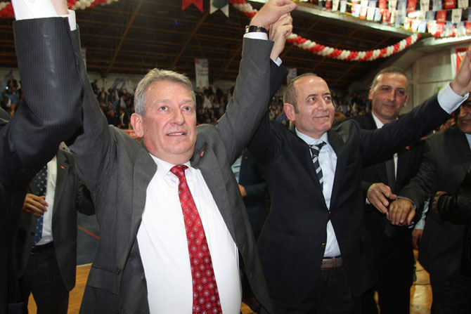 trabzon-chpde-govde-gosterisi5.jpg trabzon-chpde-govde-gosterisi5.jpg