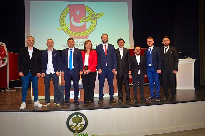 trabzon-gazeteciler-cemiyeti-baskanligina-ersen-kucuk-yeniden-secildi.jpg