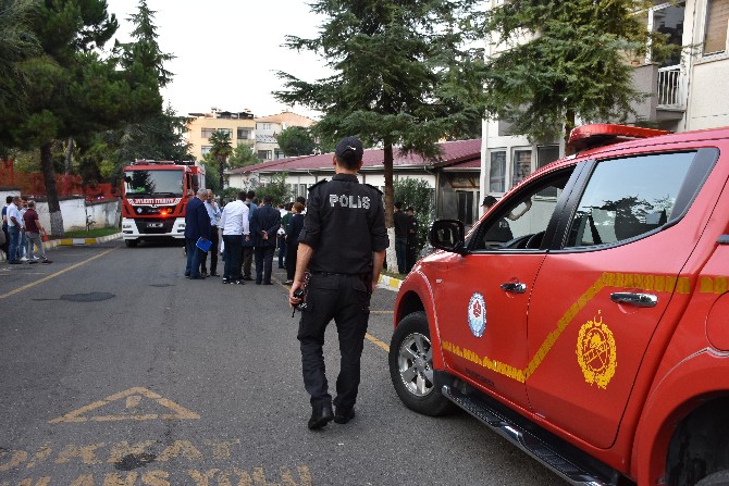 trabzon-il-saglik-mudurlugu-binasinda-cikan-yangin-korkuttu-(1).jpg