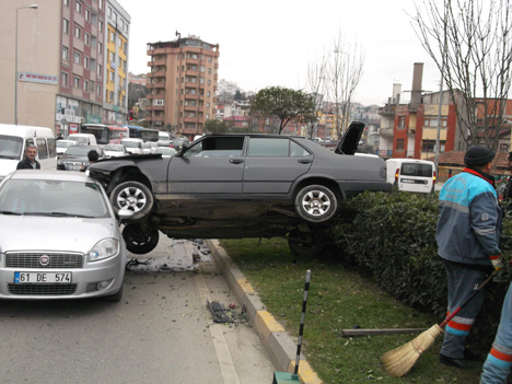 trabzonda-bir-garip-kaza1.jpg