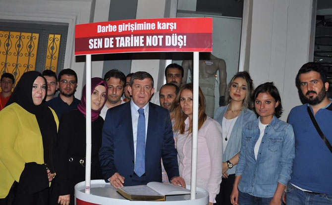 trabzonda-idam-cezasi-icin-imza-kampanyasi-61.jpg