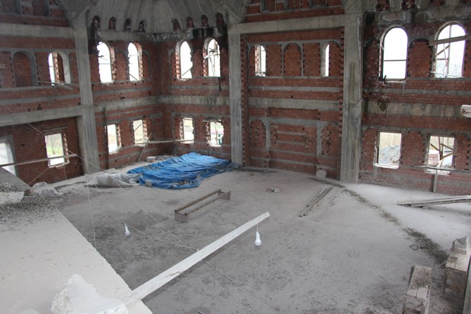 trabzonda-muhtardan-satilik-cami-(5).jpg