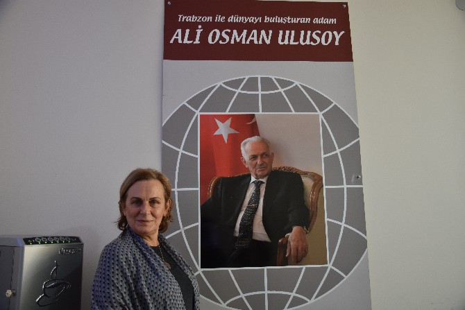 trabzonlu-is-adami-ali-osman-ulusoyun-67-yasindaki-kizi-hulya-ulusoy,-babasinin-vefatindan-sonra-tek-cati-altinda-topladigi-sirketleri-basariyla-yonetiyor-(4).jpg