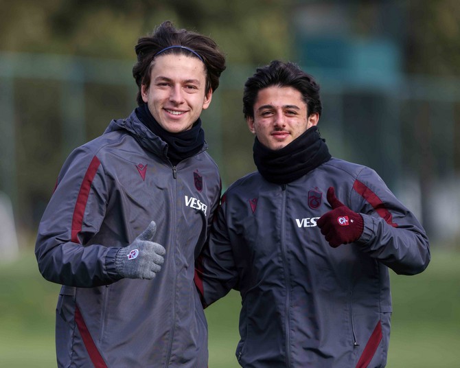 trabzonspor-caykur-rizespor-maci-hazirliklarini-surdurdu-19.jpg