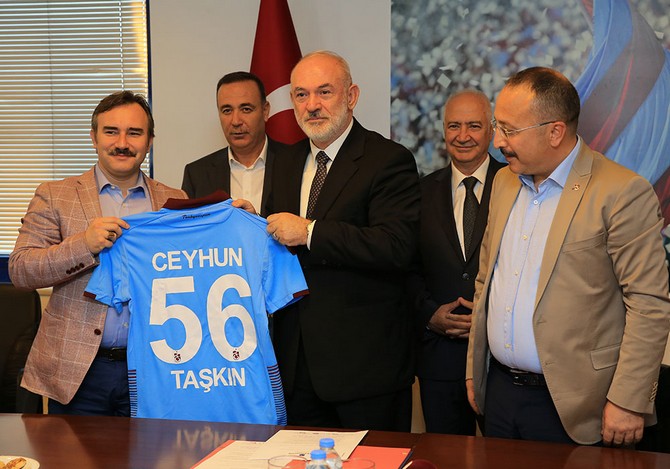 trabzonspor-ile-siirt-il-ozel-idare-kardes-kulup-oldu-(1).jpg